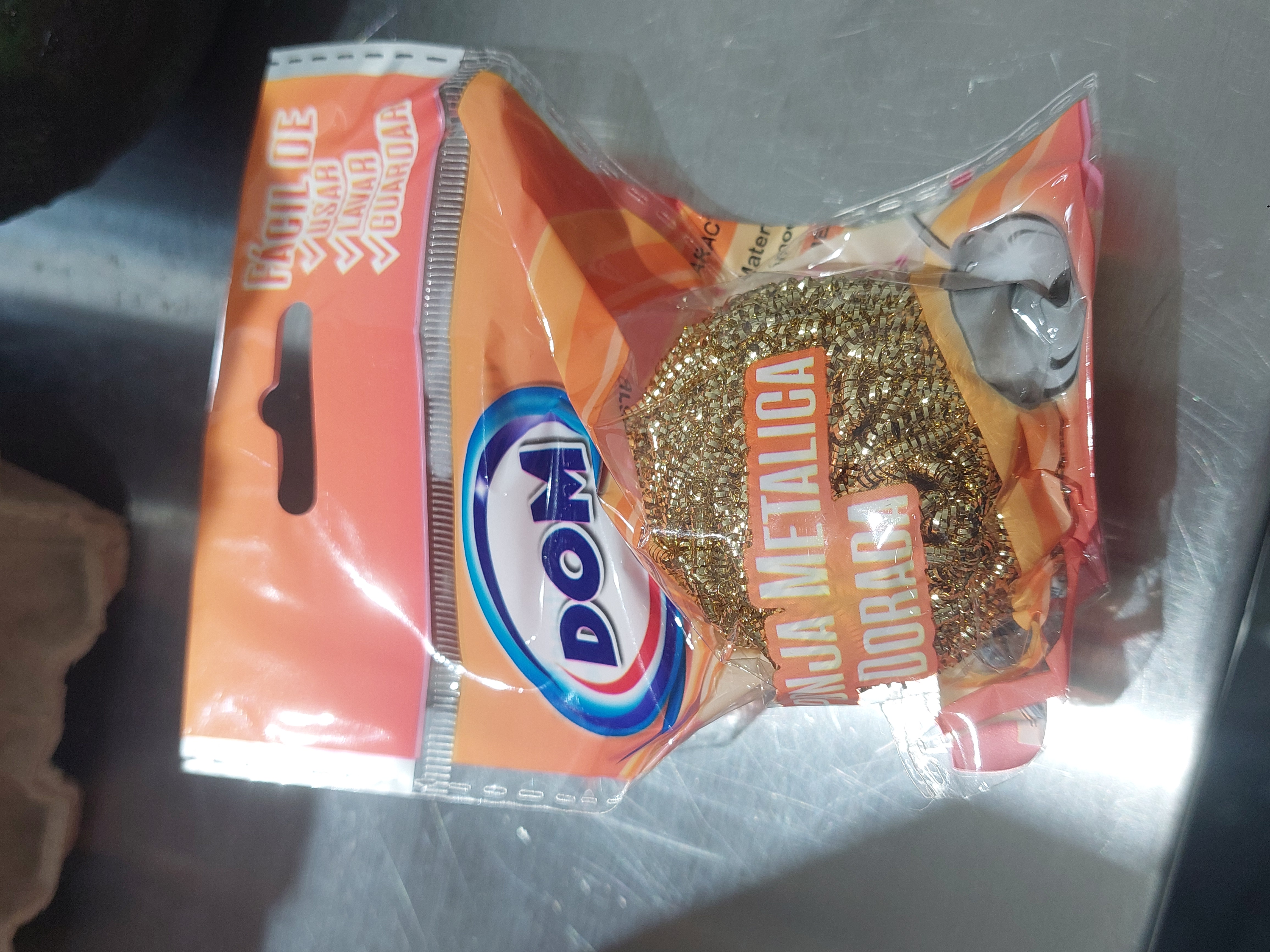 Esponja metálica dorada Birutilla DOM